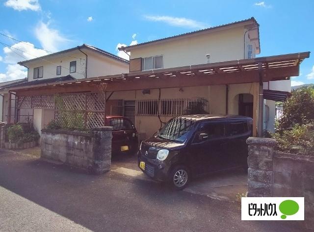 前面道路西側から