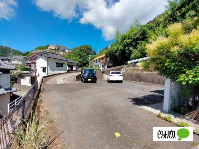 小島町一戸建 駐車場