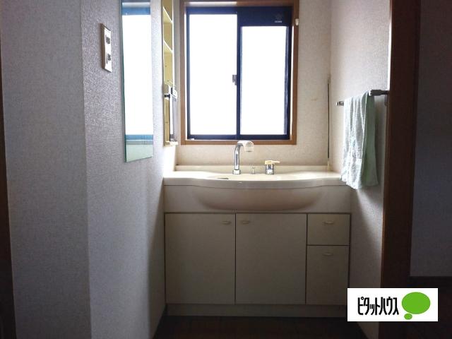 折橋町中古戸建 洗面