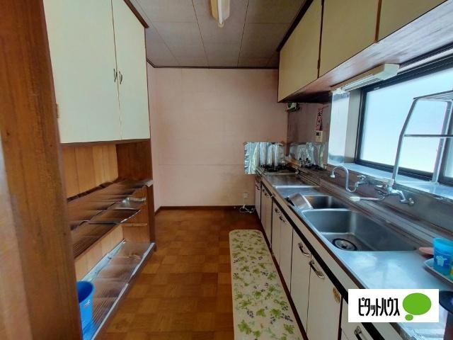 皆瀬町戸建て キッチン