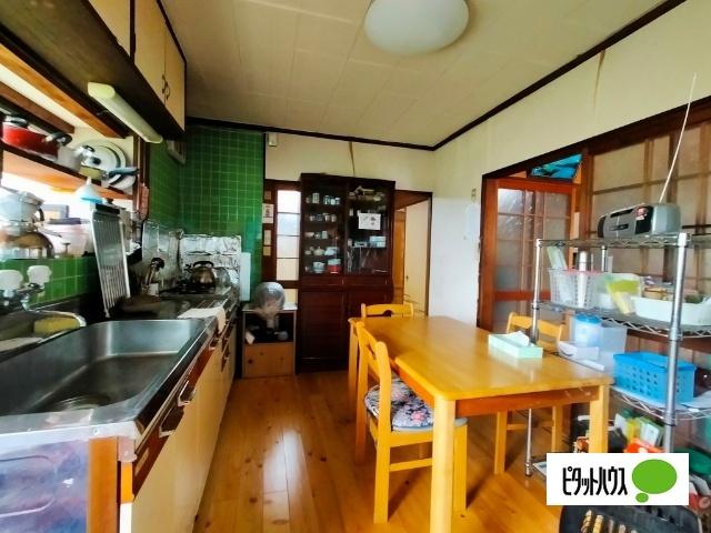 田原町倉庫付き戸建て キッチン