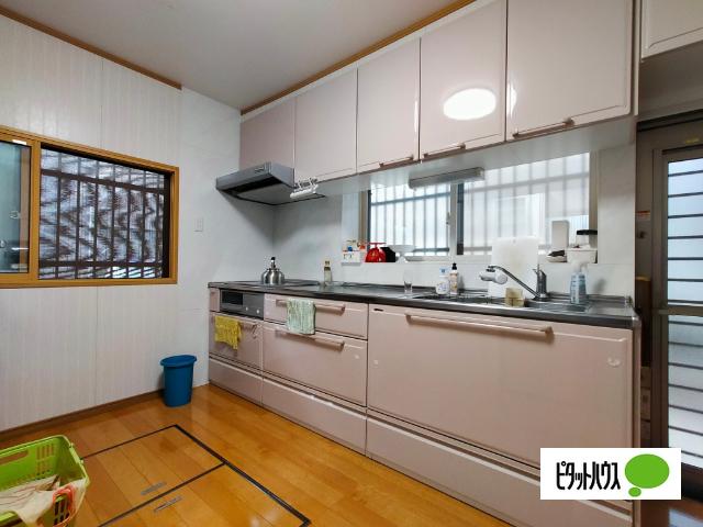 黒髪町戸建て キッチン