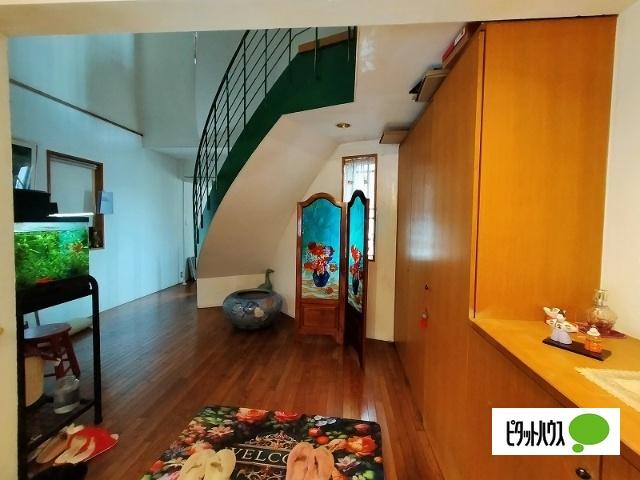 須佐町店舗付き戸建て 玄関