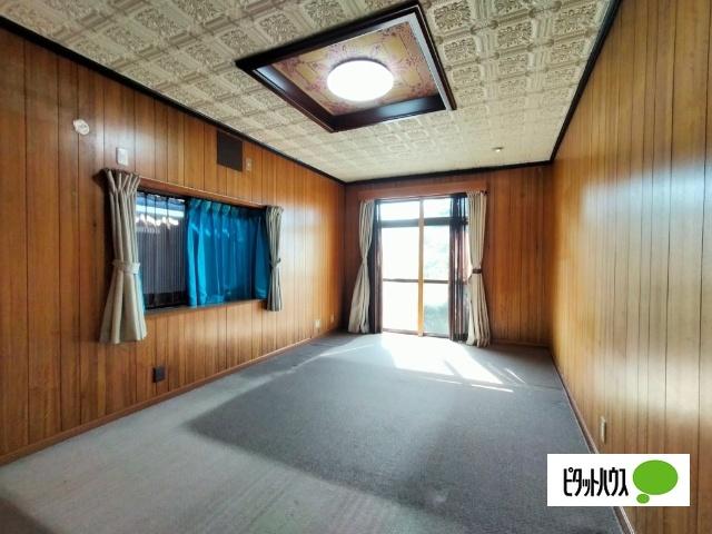 山祇町戸建て／借地 リビング