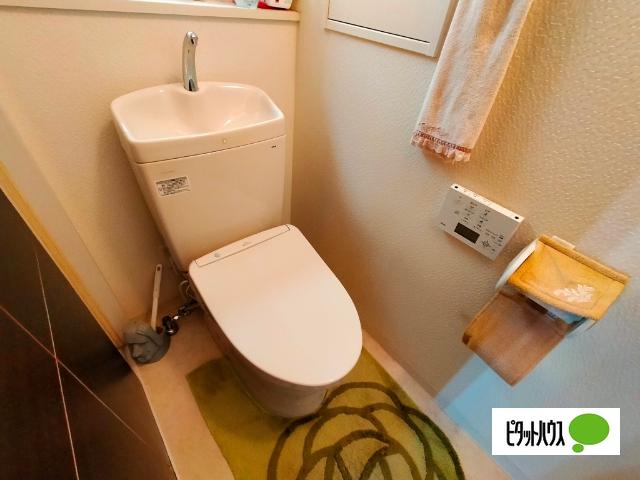 小島町一戸建 トイレ