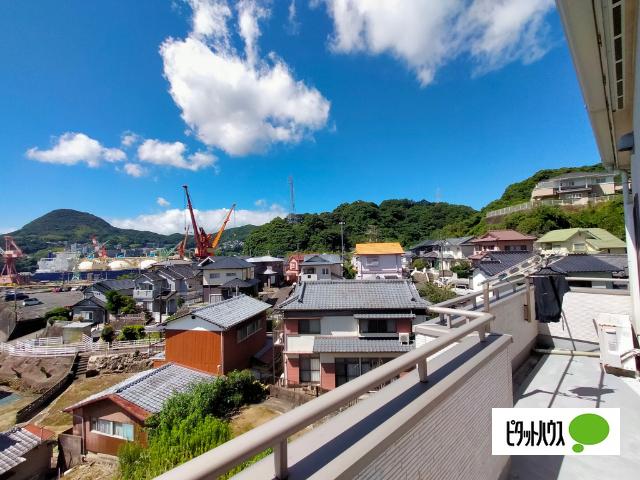 小島町一戸建 バルコニー