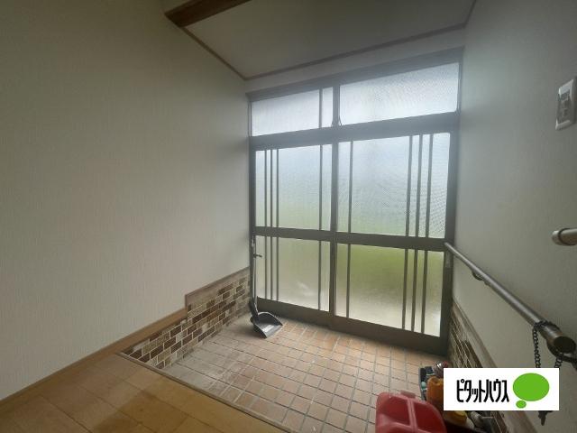 城間町一戸建 玄関
