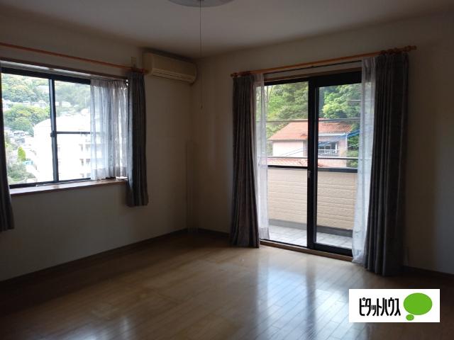 折橋町中古戸建 リビング