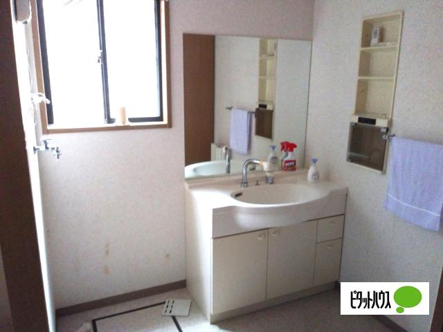 折橋町中古戸建 洗面