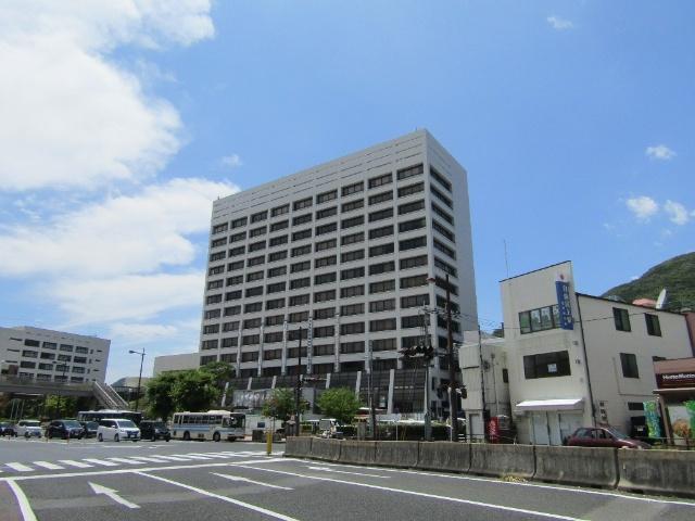 役所