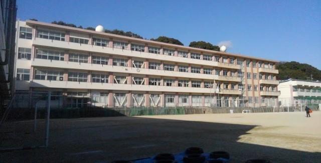 中学校