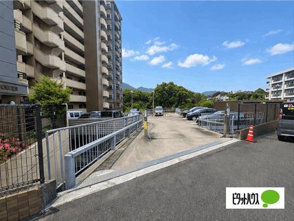ヴェルデヒルズ中央公園 駐車場