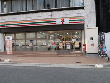 セブンイレブン北浜道修町通店：230m