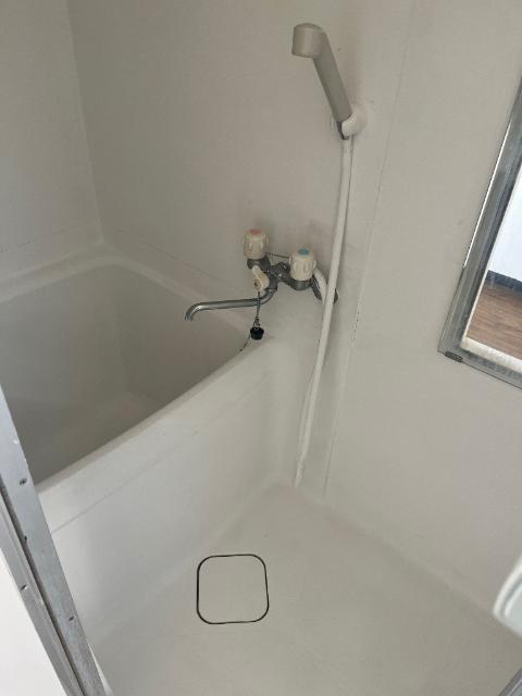 四日市市笹川アパート 部屋画像