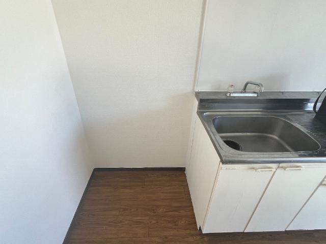 四日市市笹川アパート 部屋画像