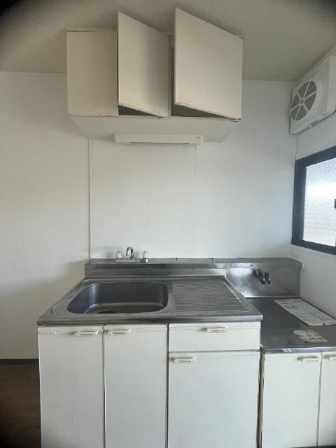 四日市市笹川アパート 部屋画像
