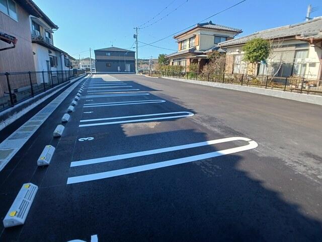エミネント長田Ⅰ（105） 駐車場