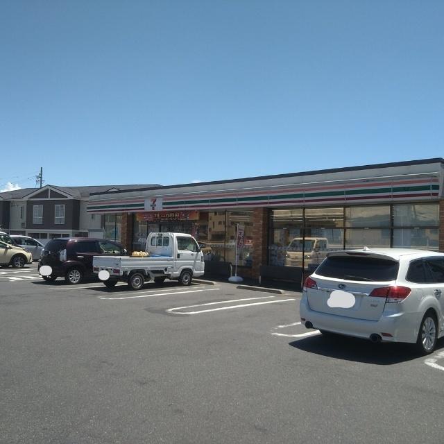 セブンイレブン四日市小古曽東店
