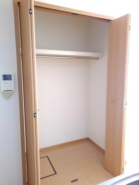 エアリー谷口Ｂ（105） 収納