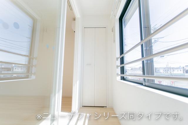 アセナ（203） 室内