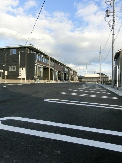 アンジェラ　Ａ（105） 駐車場