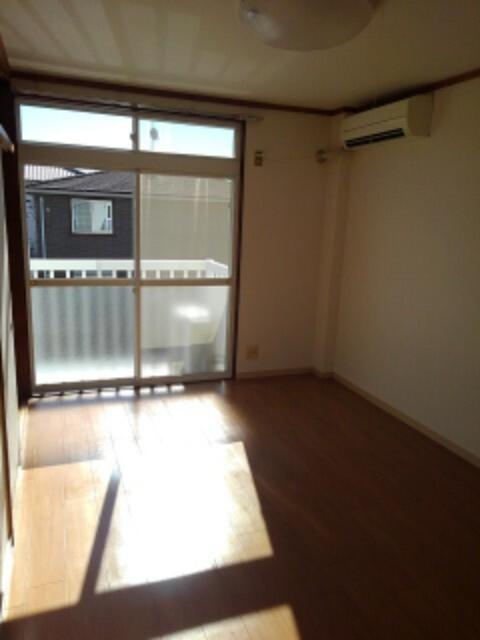 サクセスタウン岸岡　Ｂ（2-B） 室内