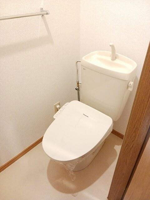 サンヒルズ生桑台　Ⅰ（102） トイレ