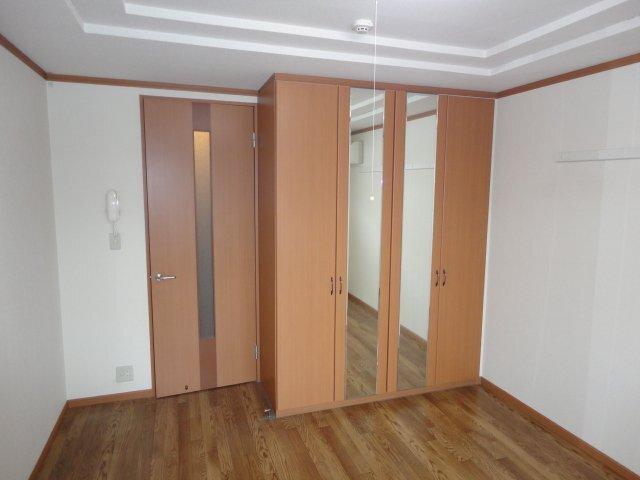 ポケットハウス 部屋画像