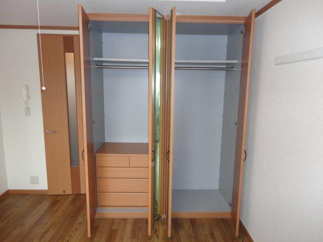 ポケットハウス 部屋画像