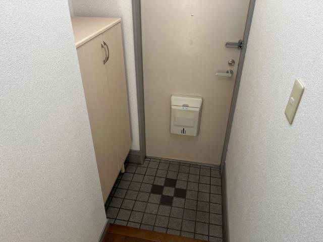 フォレストえつ葉 玄関