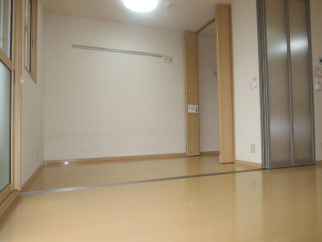ＣＯＭＯＤＯ楠Ⅲ（105） 部屋画像