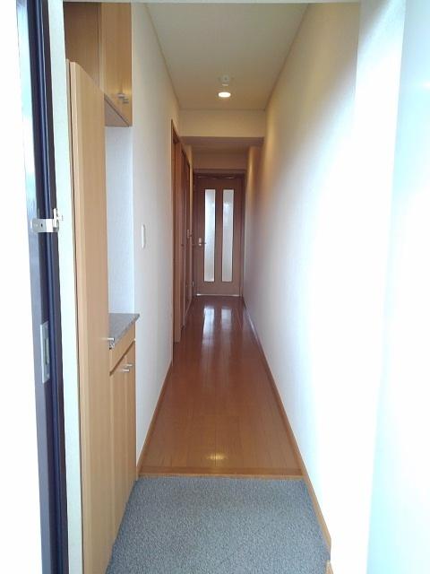 ルクソール新正Ⅱ（301） 玄関