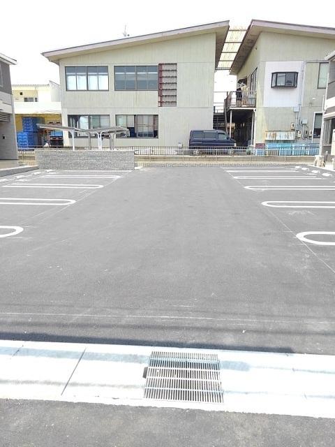 フィッツ・ロイⅡ（105） 駐車場