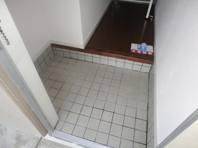 アークヒルズ栄Ｂ棟 玄関