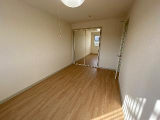 Ｂｅｌｌ　Ｅｉｇｈｔ 部屋画像
