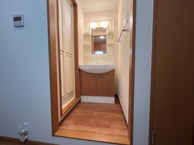 アネモネ 部屋画像