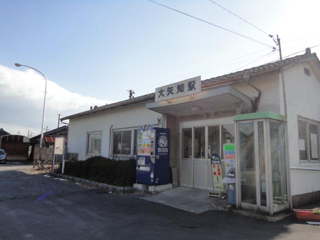 大矢知駅(三岐鉄道　三岐線)：2303m