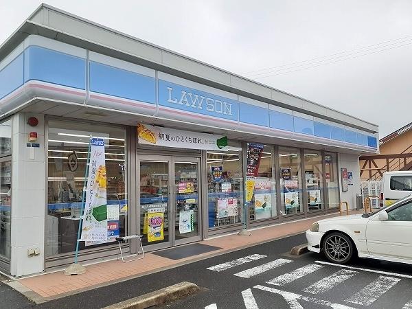 ローソン鈴鹿稲生西三丁目店：500m