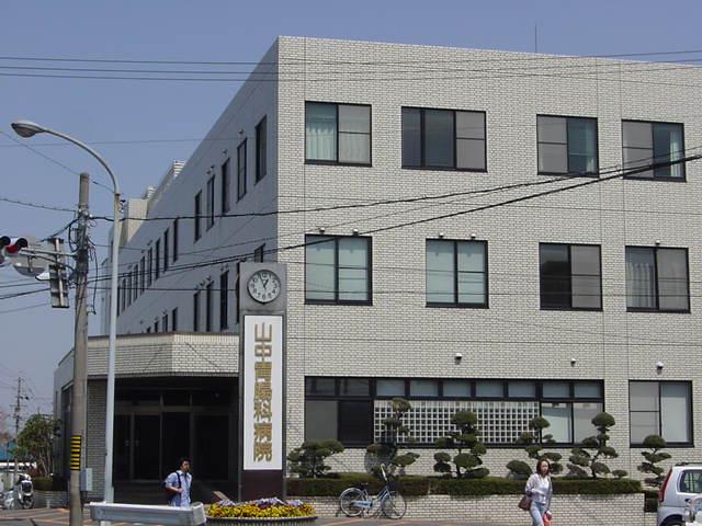 山中胃腸科内科：160m