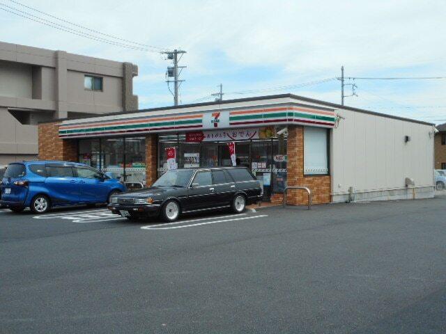 セブンイレブン日永西５丁目店：1200m