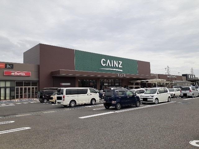 カインズみえ川越インター店：600m