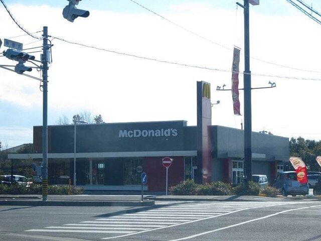 マクドナルド尾平店：1000m