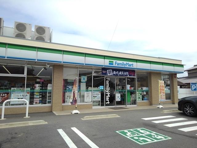 ファミリーマート 小杉町店：950m