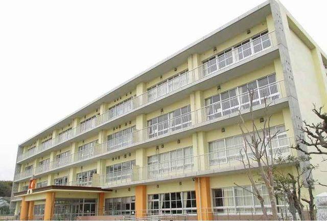 河原田小学校：350m