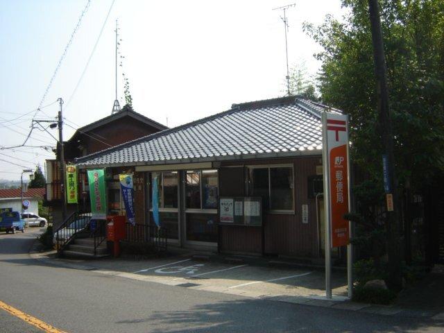 鈴鹿加佐登郵便局：416m