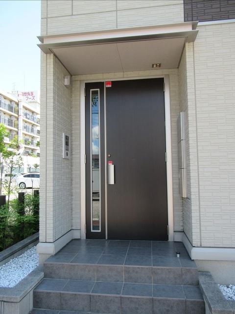 レジデンス朝日町　A棟（301） エントランス