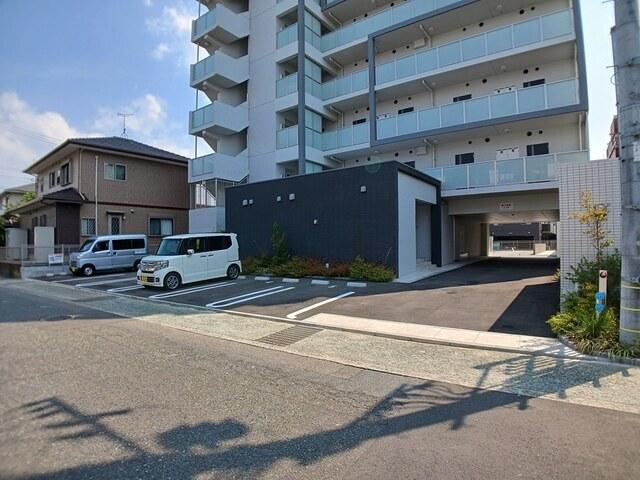ＦＬレジデンス１（306） 駐車場