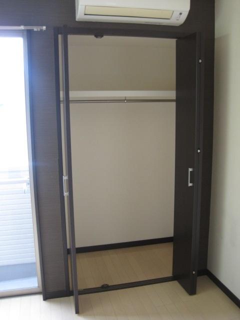福岡市城南区田島アパート 収納