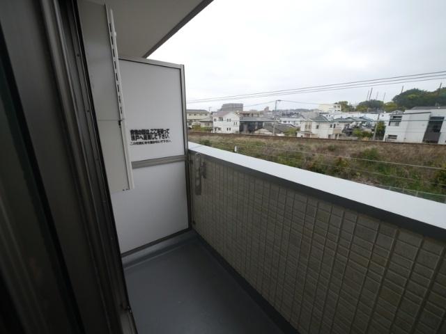 福岡市東区和白アパート バルコニー