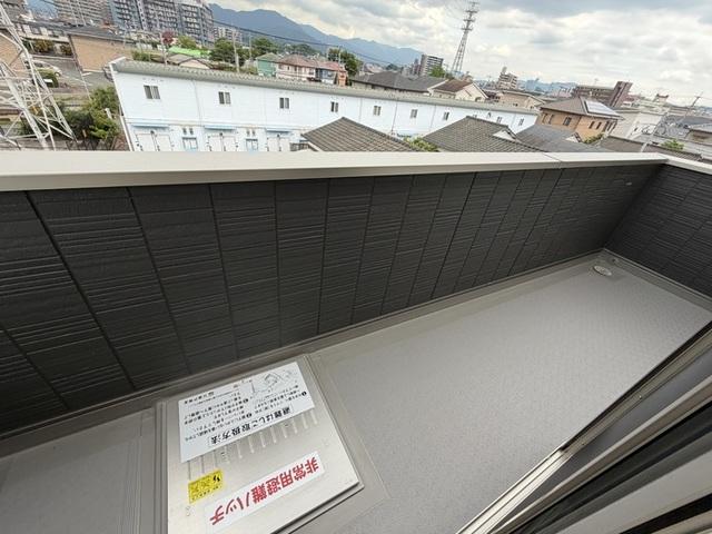 Pure Wind Garden　B棟（301） バルコニー